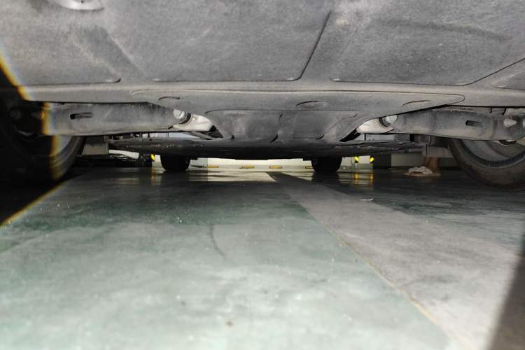 Used IM L6 2024 Max Standard Edition Chassis Rear