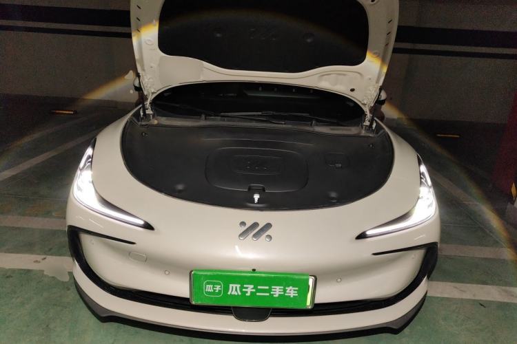 Used IM L6 2024 Max Standard Edition Engine Bay