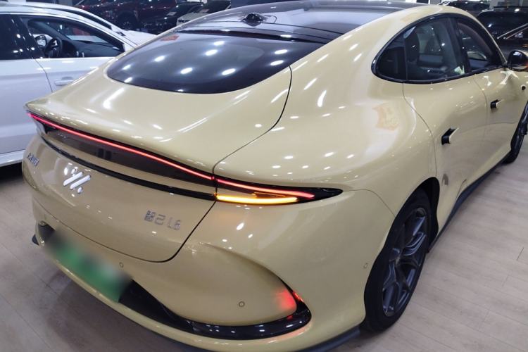 Used IM L6 2024 Max Standard Edition Exterior 5