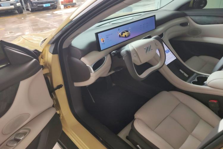 Used IM L6 2024 Max Standard Edition Interior 3
