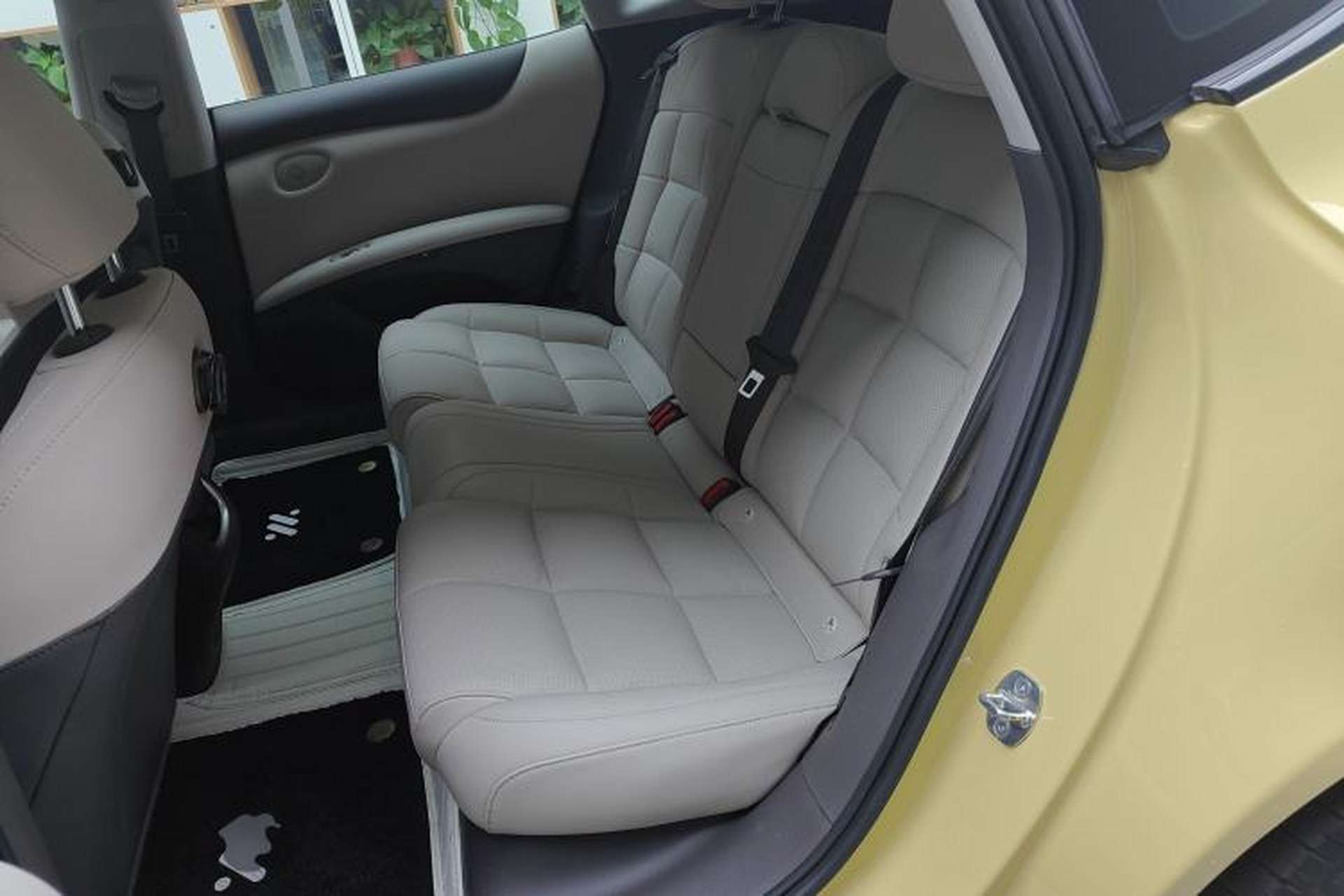 Used IM L6 2024 Max Enhanced Performance Edition Interior 4