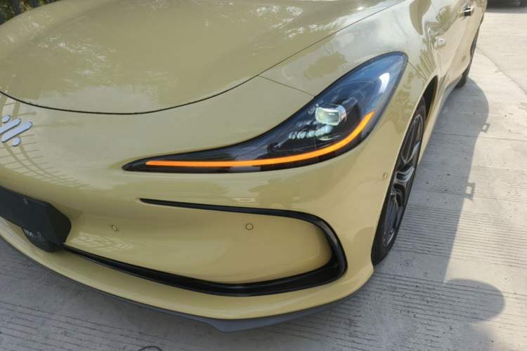 Used IM L6 2024 Max Standard Edition Left Front Headlight