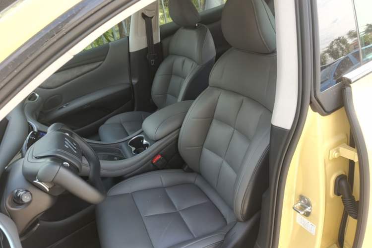 Used IM L6 2024 Max Standard Edition Left Front Seat