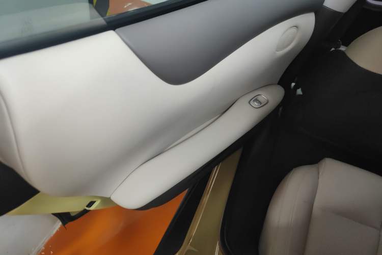 Used IM L6 2024 Max Standard Edition Left Rear Door Interior