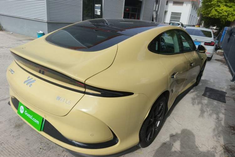 Used IM L6 2024 Max Standard Edition Rear Right 45 Deg