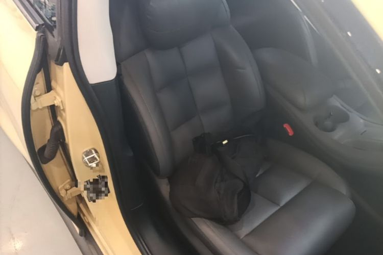 Used IM L6 2024 Max Standard Edition Right Front Seat
