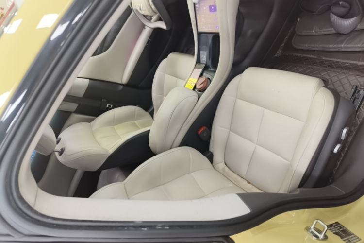 Used IM L6 2024 Max Standard Edition Right Front Seat