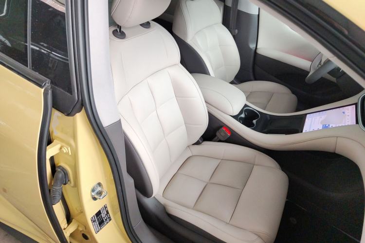 Used IM L6 2024 Max Standard Edition Right Front Seat