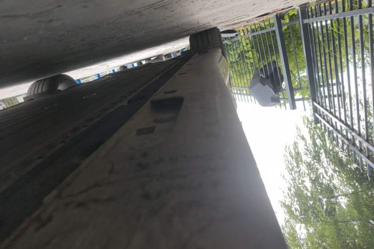 Used IM L6 2024 Max Standard Edition Right Side Sill