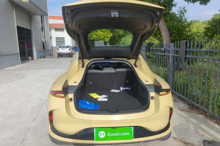 Used IM L6 2024 Max Standard Edition Trunk