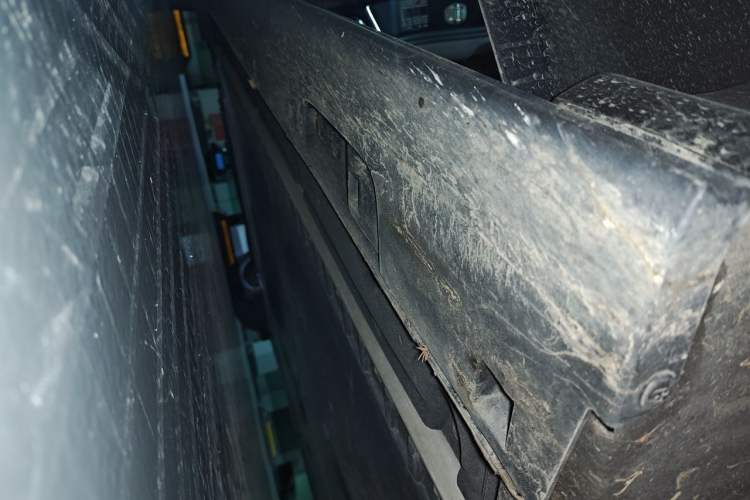 Used IM L6 2025 Max Chassis Front Right
