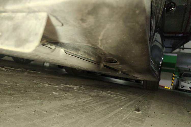 Used IM L6 2025 Ultra Model Chassis Rear Right