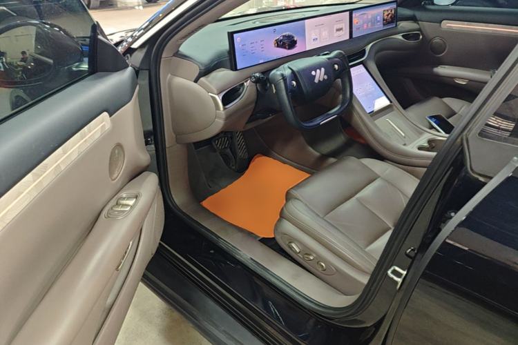 Used IM L6 2025 Ultra Model Driver Seat