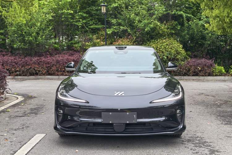 Used IM L6 2025 Ultra Model Exterior 1