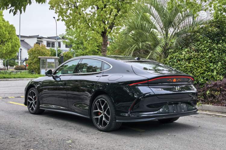Used IM L6 2025 Ultra Model Exterior 4