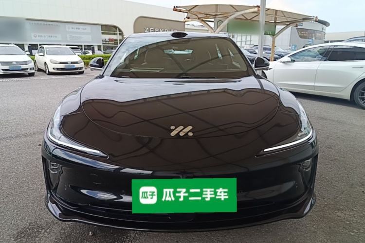 Used IM L6 2025 Ultra Model Front