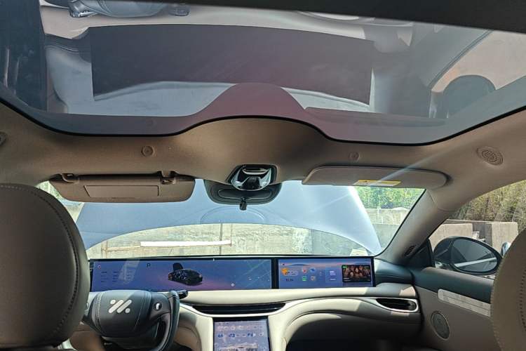 Used IM L6 2025 Ultra Model Headliner