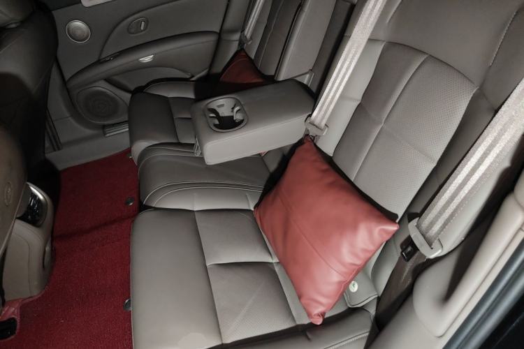 Used IM L6 2025 Ultra Model Left Rear Seat