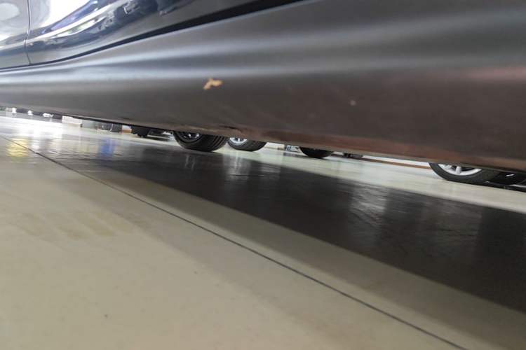 Used IM L6 2025 Ultra Model Left Side Sill