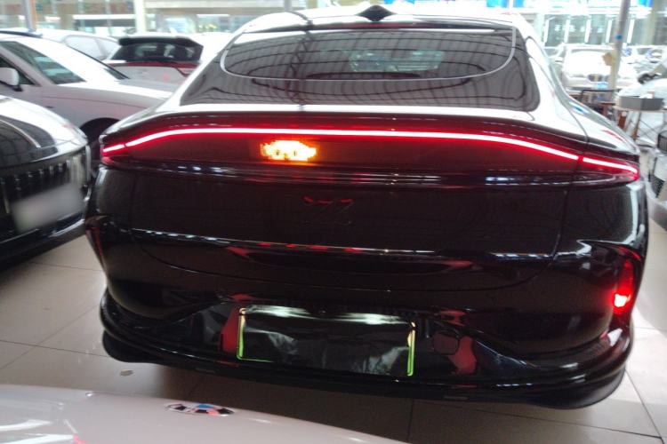 Used IM L6 2025 Max Rear