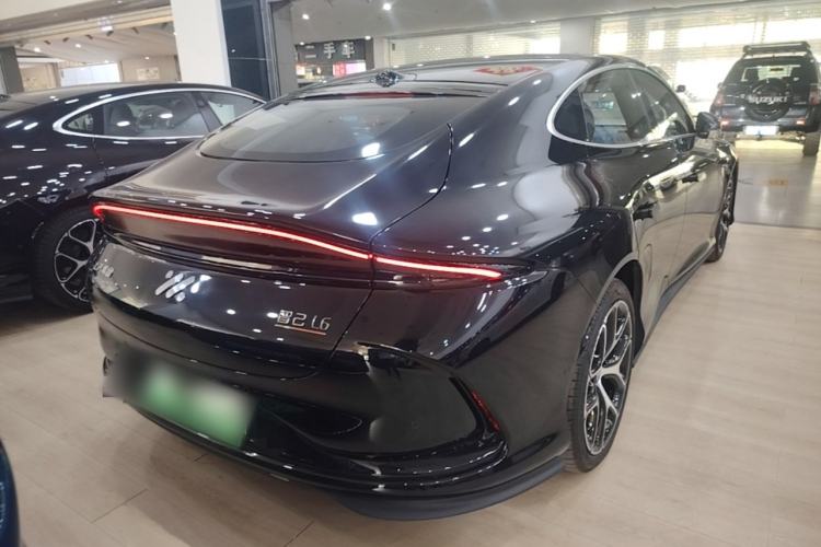 Used IM L6 2025 Ultra Model Rear Right 45 Deg