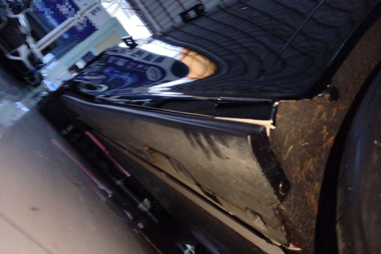 Used IM L6 2025 Max Right Side Sill