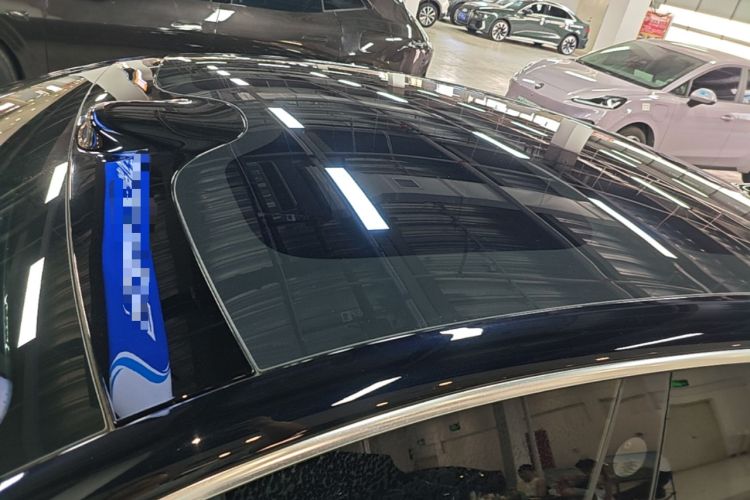 Used IM L6 2025 Ultra Model Roof