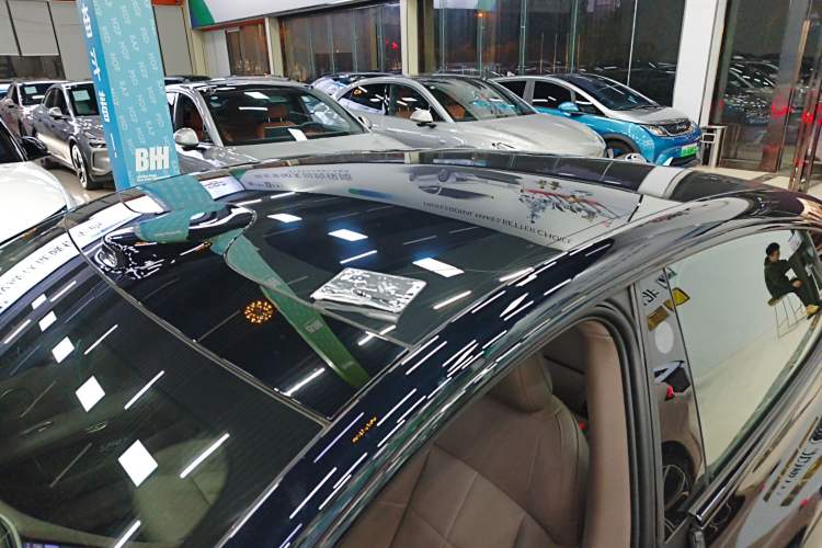 Used IM L6 2025 Ultra Model Roof