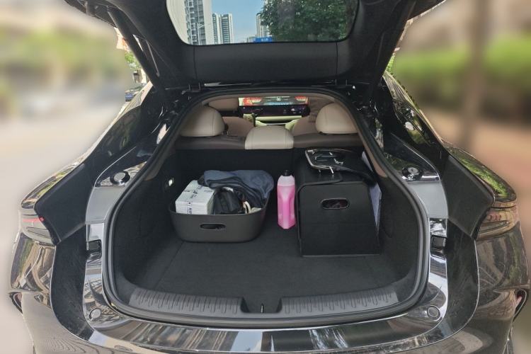 Used IM L6 2025 Max+ Trunk