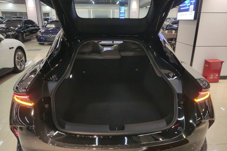 Used IM L6 2025 Ultra Model Trunk