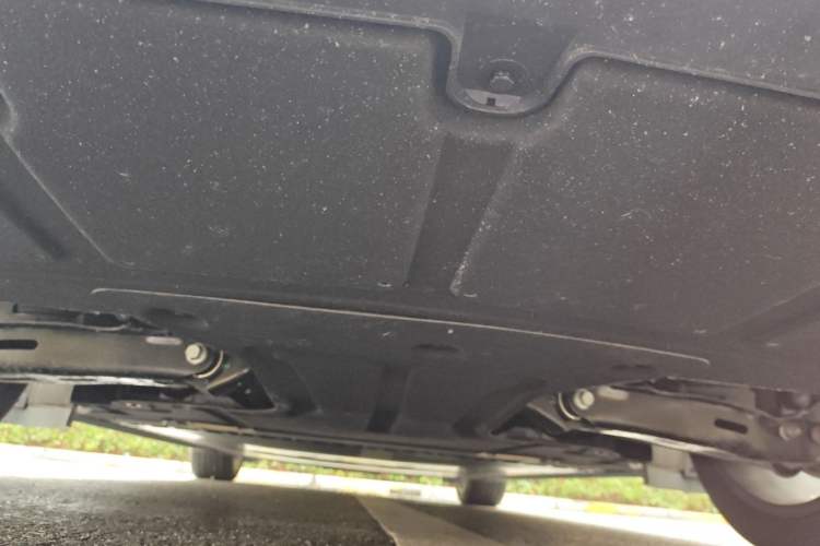 Used IM L6 2025 Max Chassis Rear