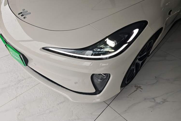 Used IM L6 2025 Ultra Model Left Front Headlight