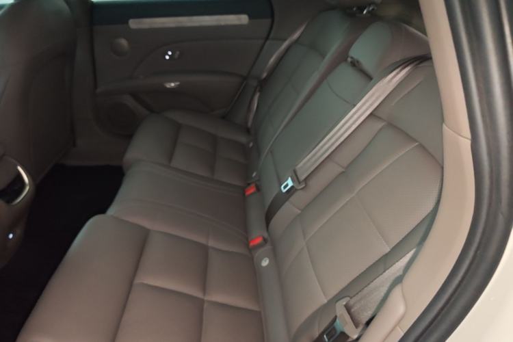 Used IM L6 2025 Ultra Model Left Rear Seat