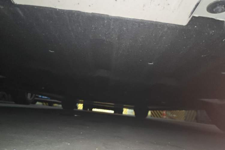 Used IM L6 2025 Max Chassis Front