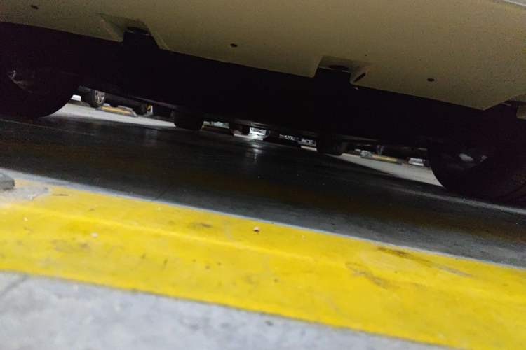 Used IM L6 2025 Max Chassis Front