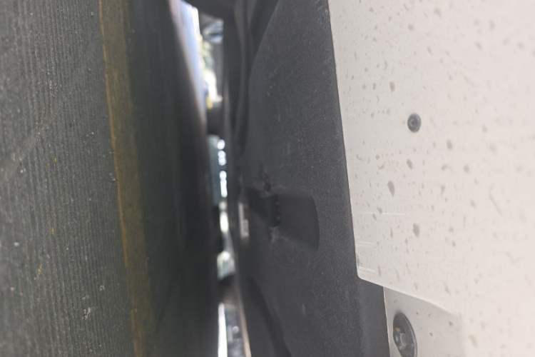 Used IM L6 2025 Max Chassis Front