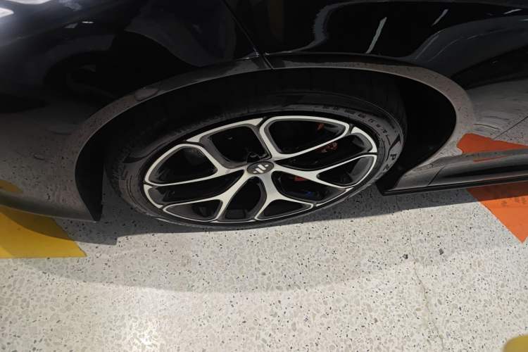 Used IM L6 2025 Ultra Model Exterior 4