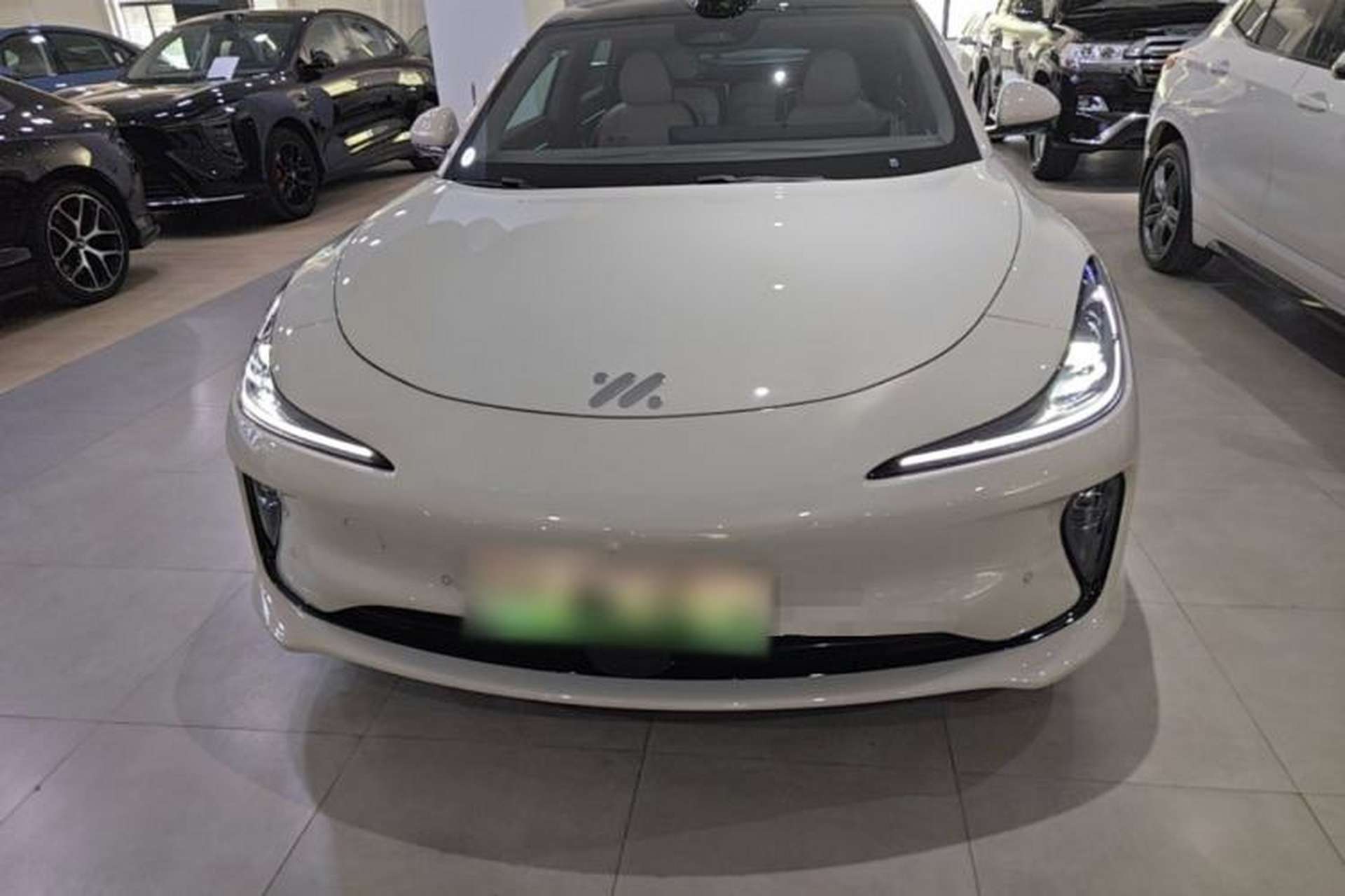 Used IM L6 2025 Max Front