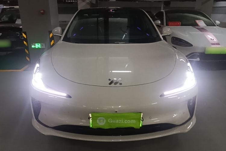 Used IM L6 2025 Ultra Model Front