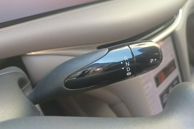 Used IM L6 2025 Ultra Model Gear Lever