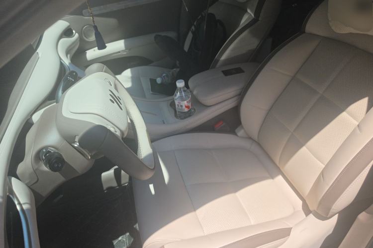 Used IM L6 2025 Max Left Front Seat