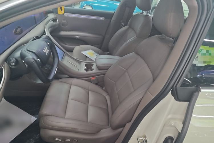Used IM L6 2025 Ultra Model Left Front Seat