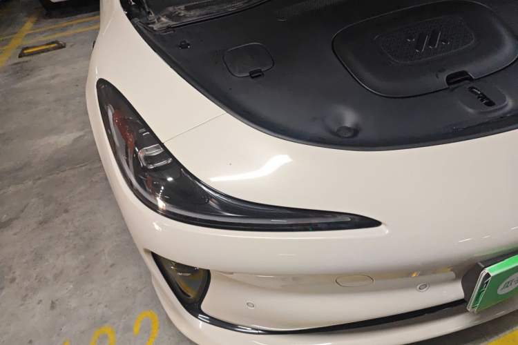 Used IM L6 2025 Max Right Front Headlight