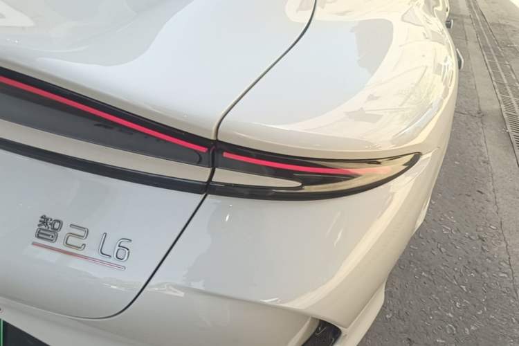 Used IM L6 2025 Ultra Model Right Rear Taillight