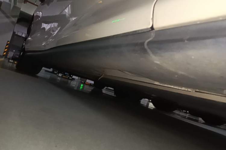 Used IM L6 2025 Ultra Model Right Side Sill