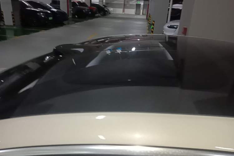 Used IM L6 2025 Ultra Model Roof
