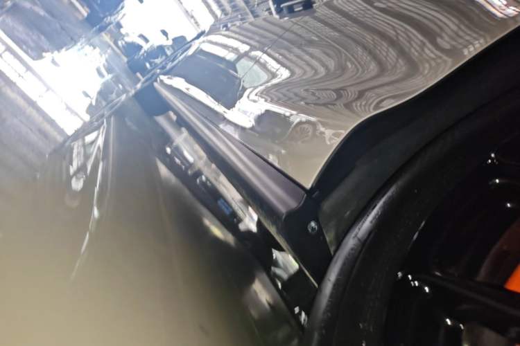 Used IM L6 2025 Max Left Side Sill