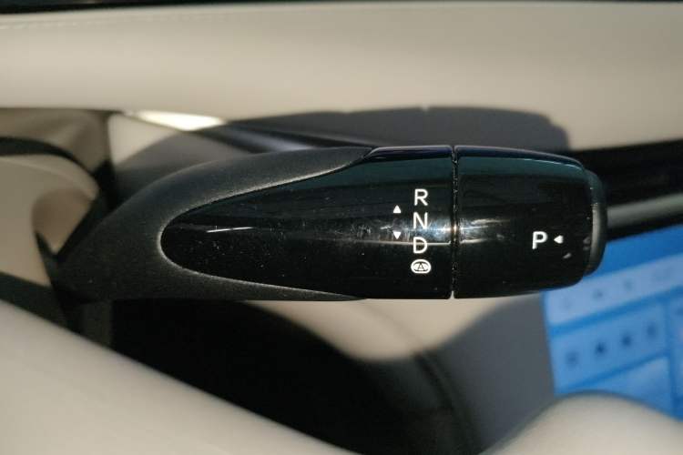 Used IM L6 2025 Max+ Gear Lever