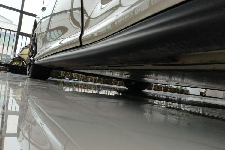 Used IM L6 2025 Max+ Left Side Sill
