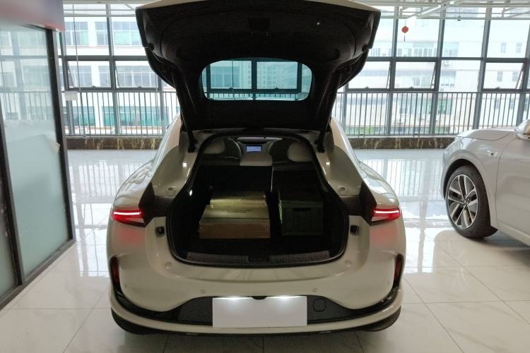 Used IM L6 2025 Max+ Trunk